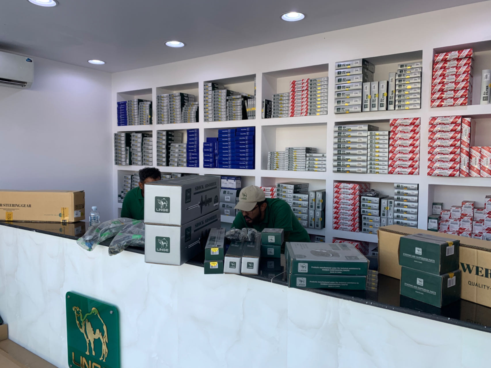 吉達(dá)門(mén)店銷(xiāo)售火爆